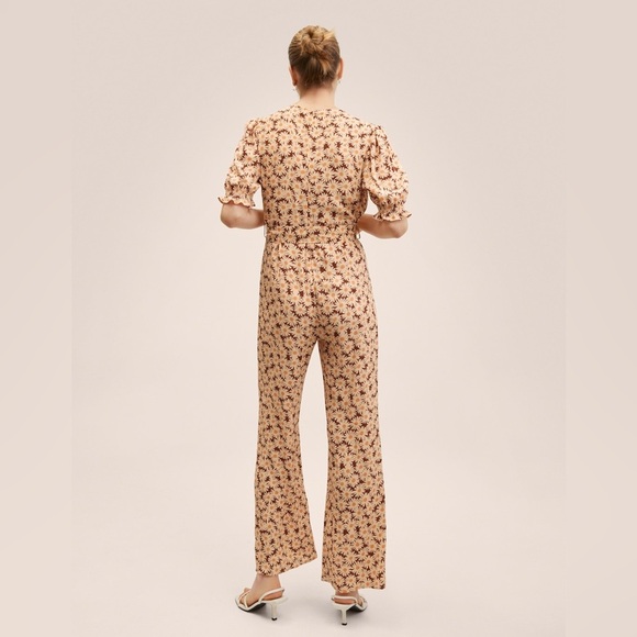 MNG mango retro daisy wide leg boot cut jumpsuit nwt - Picture 2 of 3